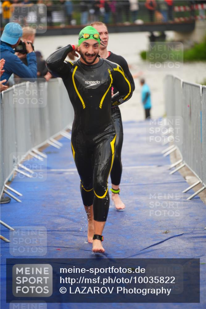 30.08.2026 - Elbe Triathlon Hamburg LAZAROV Photography http://msf.ph/oto/10035822 30.08.2026 09:04:49 Schwimmen 505, 526, 619, 624, 635, 670 meine-sportfotos.de