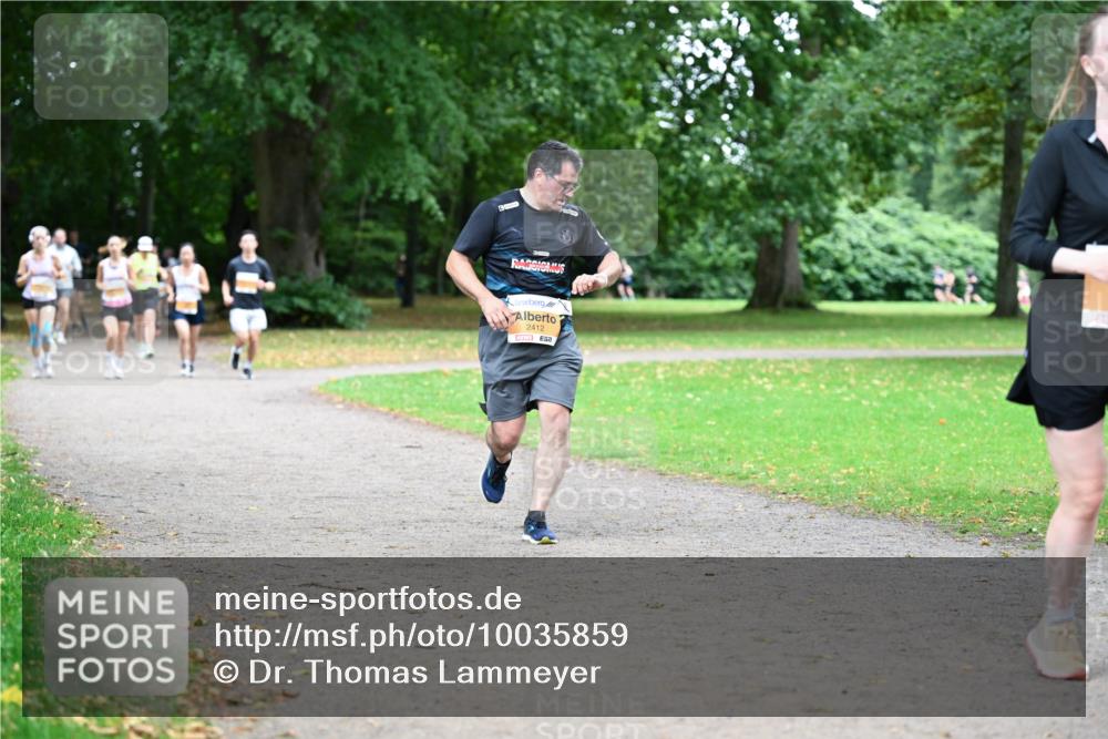30.08.2026 - Blankeneser Heldenlauf Dr. Thomas Lammeyer http://msf.ph/oto/10035859 30.08.2026 10:44:46 Laufen 2412 meine-sportfotos.de