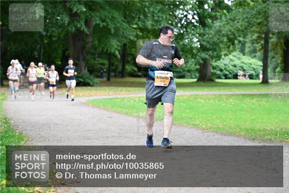 30.08.2026 - Blankeneser Heldenlauf Dr. Thomas Lammeyer http://msf.ph/oto/10035865 30.08.2026 10:44:46 Laufen 2412 meine-sportfotos.de