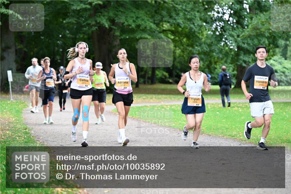 30.08.2026 - Blankeneser Heldenlauf Dr. Thomas Lammeyer http://msf.ph/oto/10035892 30.08.2026 10:44:53 Laufen 2211, 2212, 7, 2509, 2475 meine-sportfotos.de
