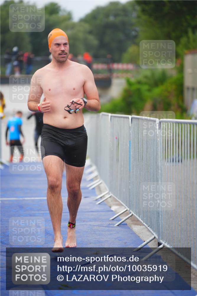 30.08.2026 - Elbe Triathlon Hamburg LAZAROV Photography http://msf.ph/oto/10035919 30.08.2026 09:05:37 Schwimmen 503, 558, 578, 581 meine-sportfotos.de