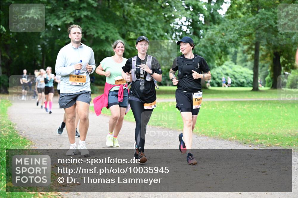 30.08.2026 - Blankeneser Heldenlauf Dr. Thomas Lammeyer http://msf.ph/oto/10035945 30.08.2026 10:45:01 Laufen 2041 meine-sportfotos.de