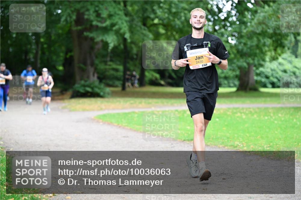 30.08.2026 - Blankeneser Heldenlauf Dr. Thomas Lammeyer http://msf.ph/oto/10036063 30.08.2026 10:45:17 Laufen 2430 meine-sportfotos.de