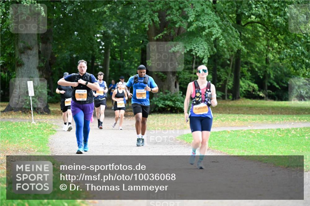 30.08.2026 - Blankeneser Heldenlauf Dr. Thomas Lammeyer http://msf.ph/oto/10036068 30.08.2026 10:45:23 Laufen 2325, 2377 meine-sportfotos.de