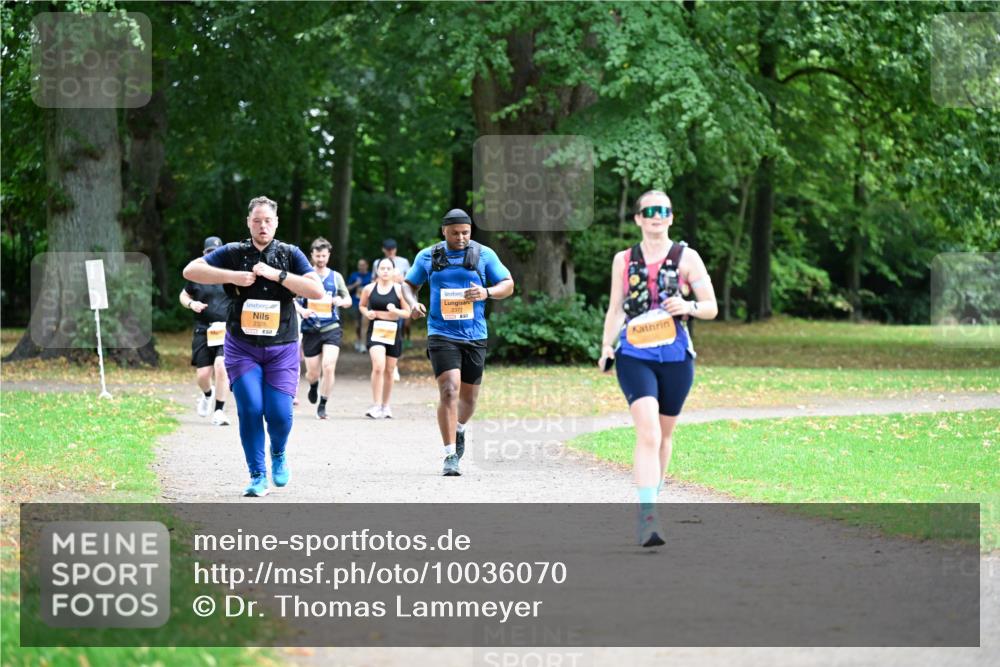 30.08.2026 - Blankeneser Heldenlauf Dr. Thomas Lammeyer http://msf.ph/oto/10036070 30.08.2026 10:45:23 Laufen 2325, 2377 meine-sportfotos.de