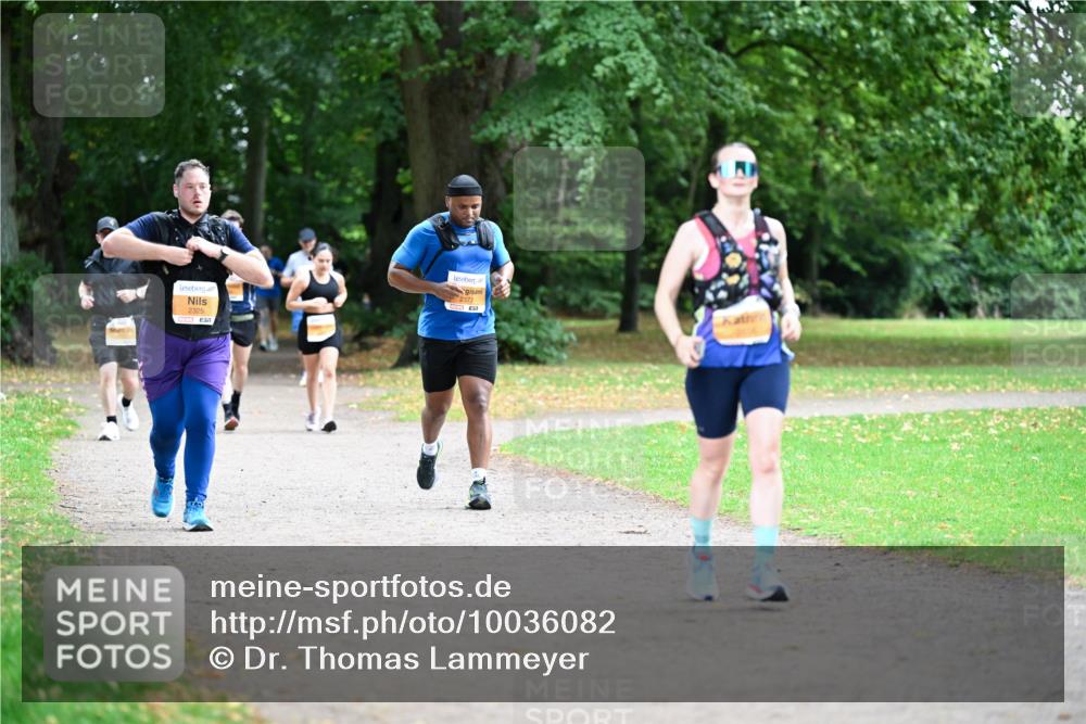 30.08.2026 - Blankeneser Heldenlauf Dr. Thomas Lammeyer http://msf.ph/oto/10036082 30.08.2026 10:45:24 Laufen 2325, 2377 meine-sportfotos.de