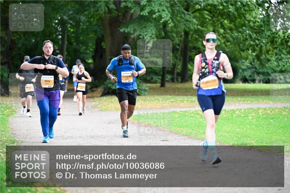 30.08.2026 - Blankeneser Heldenlauf Dr. Thomas Lammeyer http://msf.ph/oto/10036086 30.08.2026 10:45:24 Laufen 2325, 2377 meine-sportfotos.de