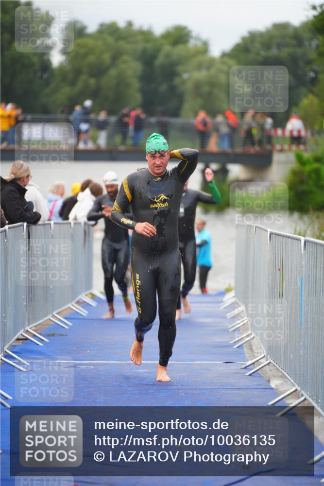 30.08.2026 - Elbe Triathlon Hamburg LAZAROV Photography http://msf.ph/oto/10036135 30.08.2026 09:06:58 Schwimmen 569, 620, 636, 647, 665 meine-sportfotos.de