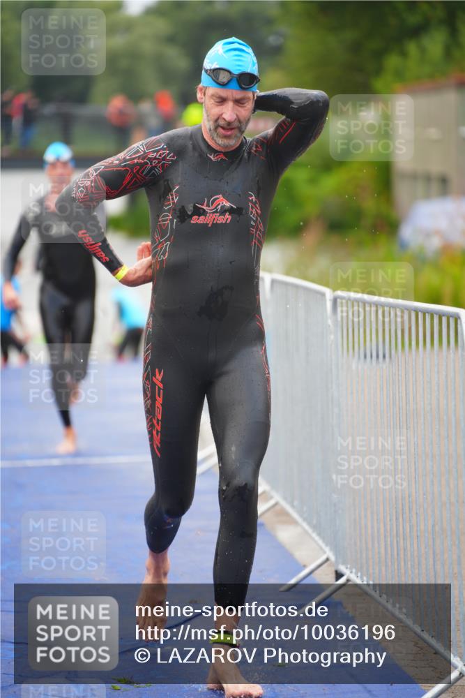 30.08.2026 - Elbe Triathlon Hamburg LAZAROV Photography http://msf.ph/oto/10036196 30.08.2026 09:07:16 Schwimmen 569, 626, 636, 663, 756 meine-sportfotos.de