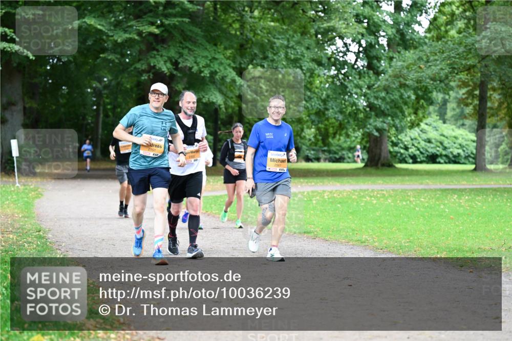 30.08.2026 - Blankeneser Heldenlauf Dr. Thomas Lammeyer http://msf.ph/oto/10036239 30.08.2026 10:45:46 Laufen 2302, 2151, 2561 meine-sportfotos.de
