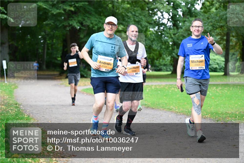 30.08.2026 - Blankeneser Heldenlauf Dr. Thomas Lammeyer http://msf.ph/oto/10036247 30.08.2026 10:45:48 Laufen 2151, 2302, 57, 2561 meine-sportfotos.de