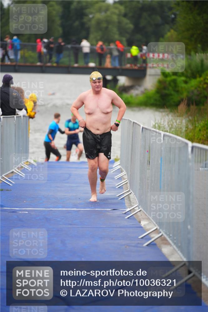 30.08.2026 - Elbe Triathlon Hamburg LAZAROV Photography http://msf.ph/oto/10036321 30.08.2026 09:07:53 Schwimmen 479, 667, 702 meine-sportfotos.de