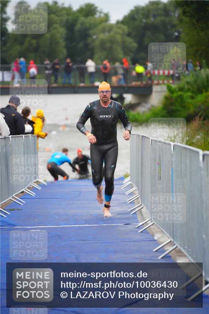 30.08.2026 - Elbe Triathlon Hamburg LAZAROV Photography http://msf.ph/oto/10036430 30.08.2026 09:08:48 Schwimmen 782 meine-sportfotos.de