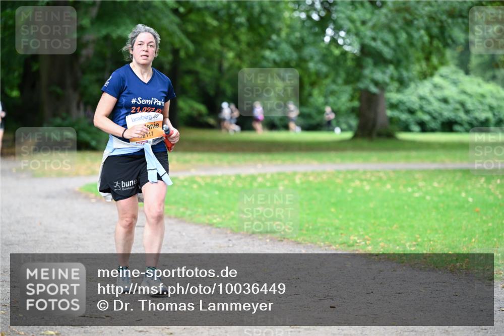 30.08.2026 - Blankeneser Heldenlauf Dr. Thomas Lammeyer http://msf.ph/oto/10036449 30.08.2026 10:46:26 Laufen 21, 097, 52117 meine-sportfotos.de