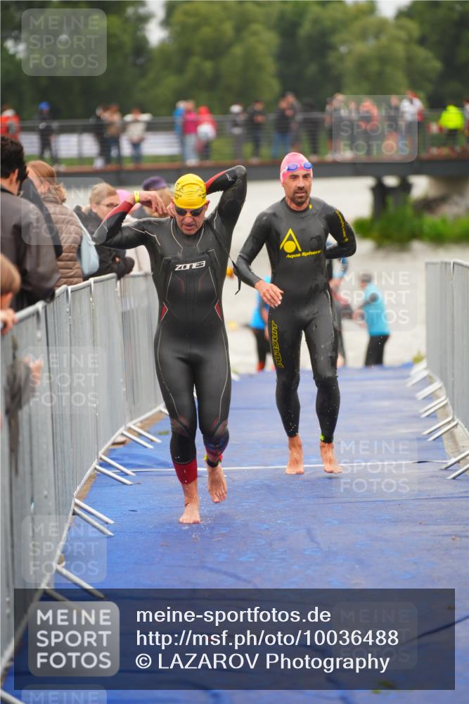 30.08.2026 - Elbe Triathlon Hamburg LAZAROV Photography http://msf.ph/oto/10036488 30.08.2026 09:09:10 Schwimmen 676, 698, 741, 746 meine-sportfotos.de