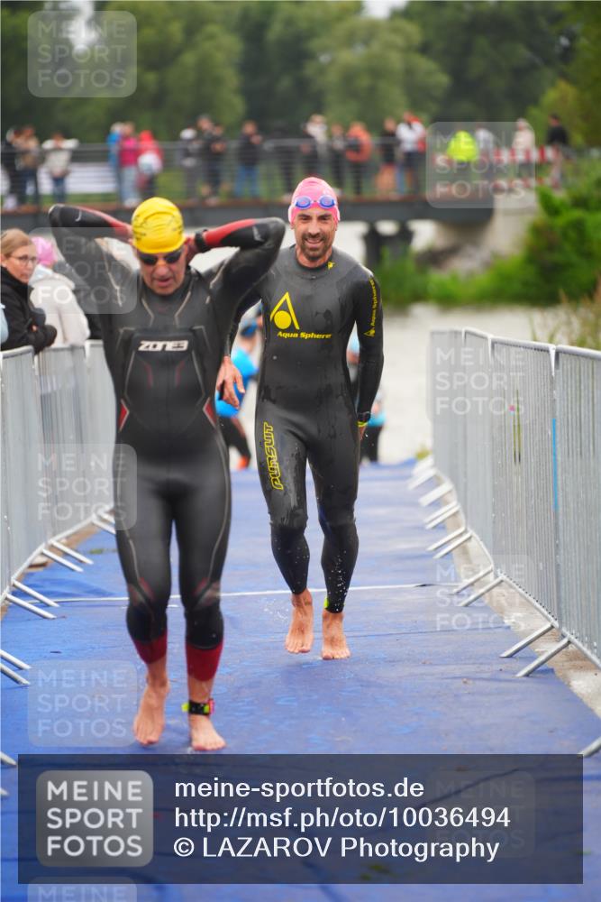 30.08.2026 - Elbe Triathlon Hamburg LAZAROV Photography http://msf.ph/oto/10036494 30.08.2026 09:09:11 Schwimmen 676, 698, 741, 746 meine-sportfotos.de
