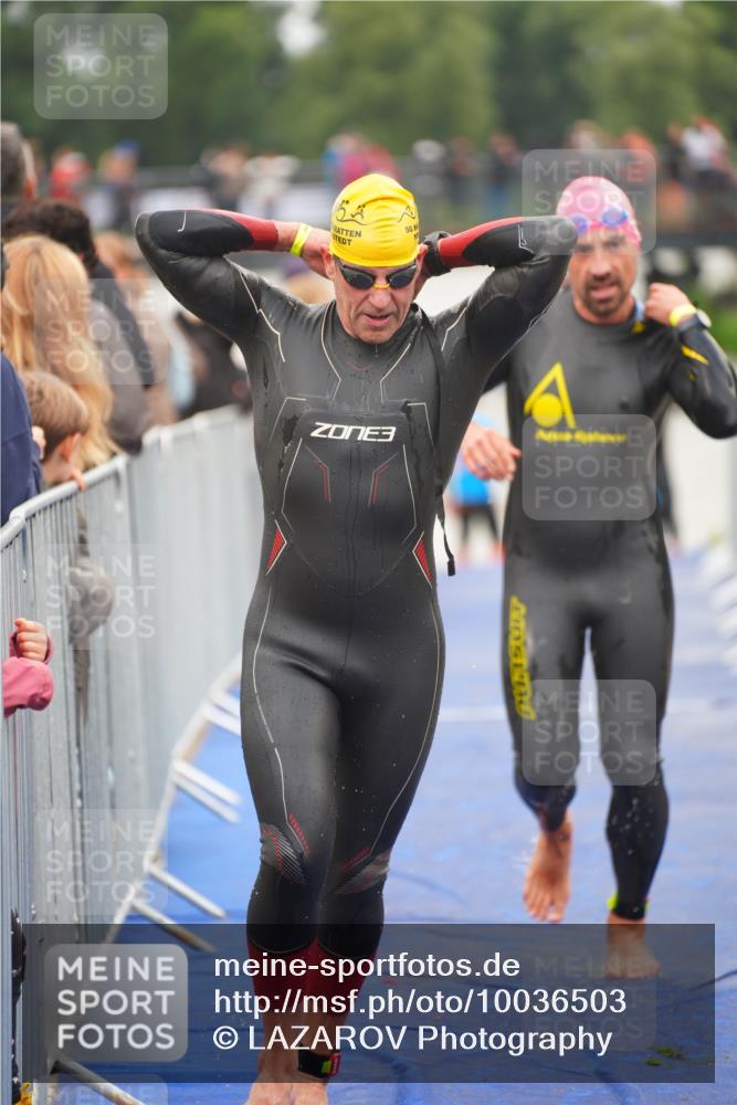 30.08.2026 - Elbe Triathlon Hamburg LAZAROV Photography http://msf.ph/oto/10036503 30.08.2026 09:09:12 Schwimmen 676, 698, 741, 746 meine-sportfotos.de