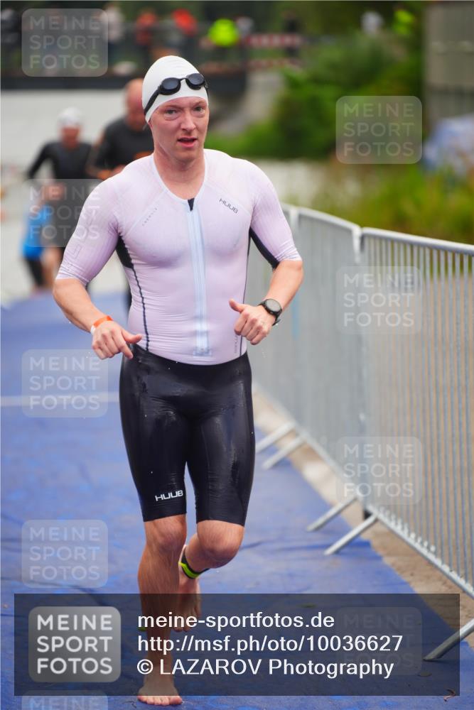 30.08.2026 - Elbe Triathlon Hamburg LAZAROV Photography http://msf.ph/oto/10036627 30.08.2026 09:09:53 Schwimmen 672, 750, 751, 774 meine-sportfotos.de