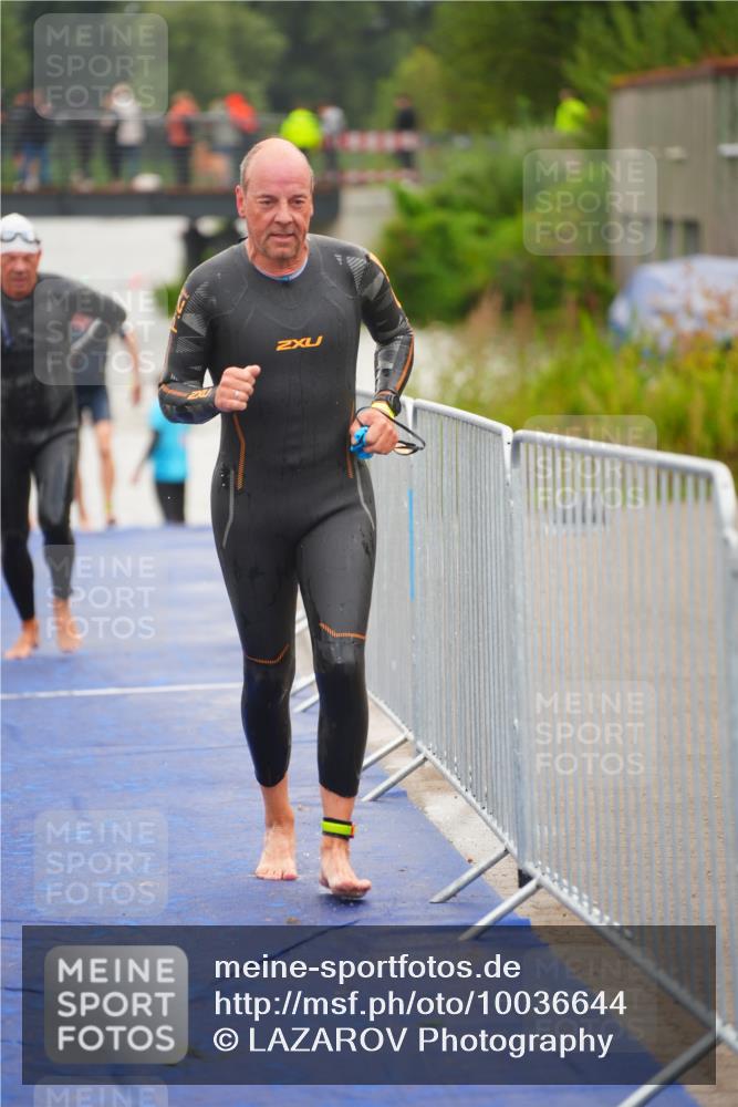 30.08.2026 - Elbe Triathlon Hamburg LAZAROV Photography http://msf.ph/oto/10036644 30.08.2026 09:09:56 Schwimmen 672, 750, 751, 774 meine-sportfotos.de