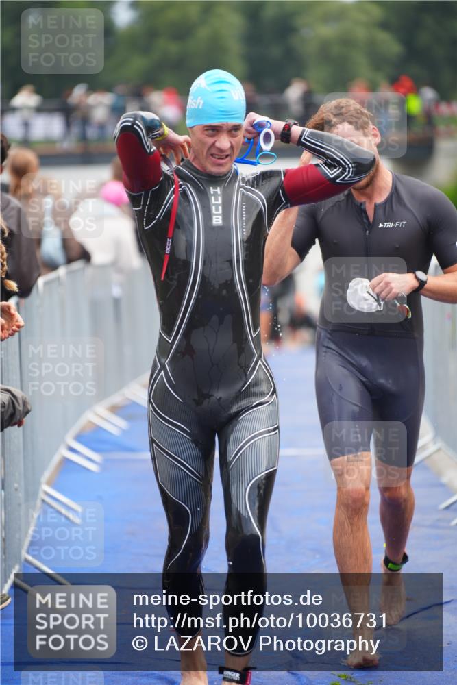 30.08.2026 - Elbe Triathlon Hamburg LAZAROV Photography http://msf.ph/oto/10036731 30.08.2026 09:10:30 Schwimmen 548, 563, 656, 699 meine-sportfotos.de