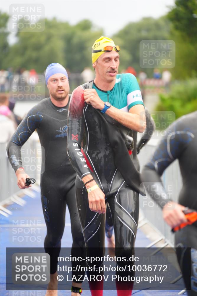30.08.2026 - Elbe Triathlon Hamburg LAZAROV Photography http://msf.ph/oto/10036772 30.08.2026 09:10:45 Schwimmen 566, 591, 690, 704, 722, 725, 752, 769 meine-sportfotos.de
