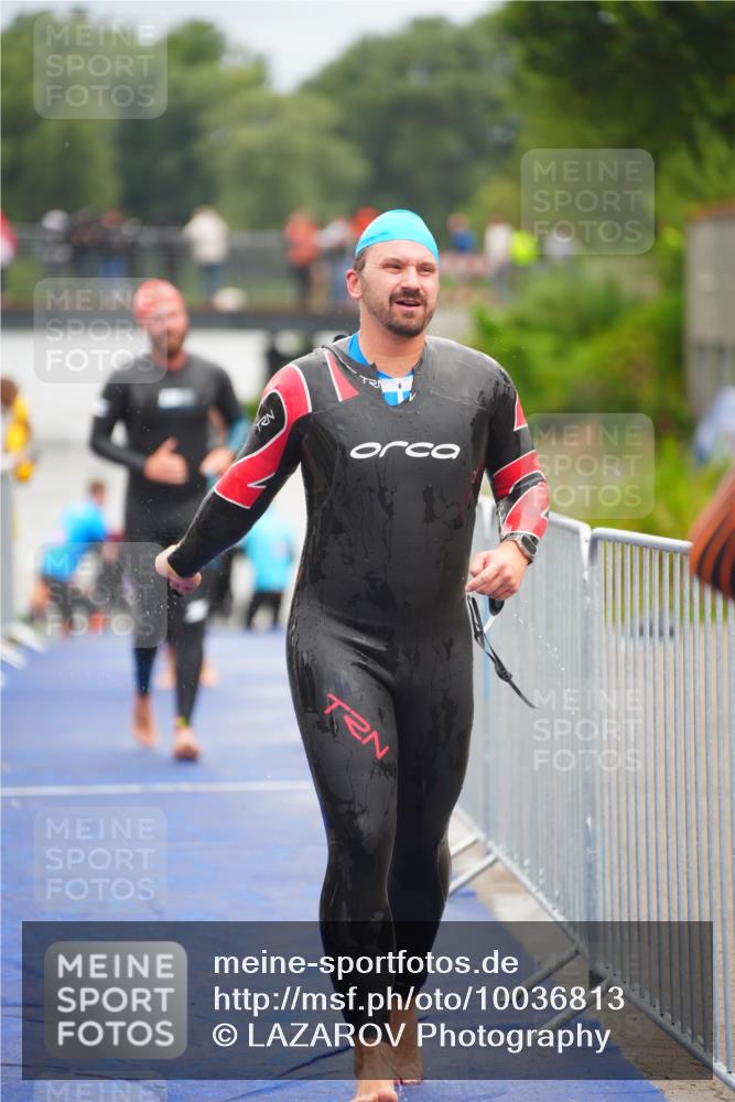 30.08.2026 - Elbe Triathlon Hamburg LAZAROV Photography http://msf.ph/oto/10036813 30.08.2026 09:10:53 Schwimmen 591, 678, 690, 700, 704, 715, 722, 725, 752, 769 meine-sportfotos.de