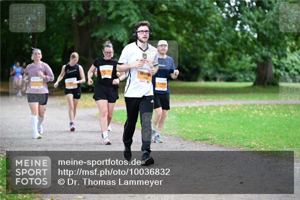 30.08.2026 - Blankeneser Heldenlauf Dr. Thomas Lammeyer http://msf.ph/oto/10036832 30.08.2026 10:47:41 Laufen 24, 2388 meine-sportfotos.de