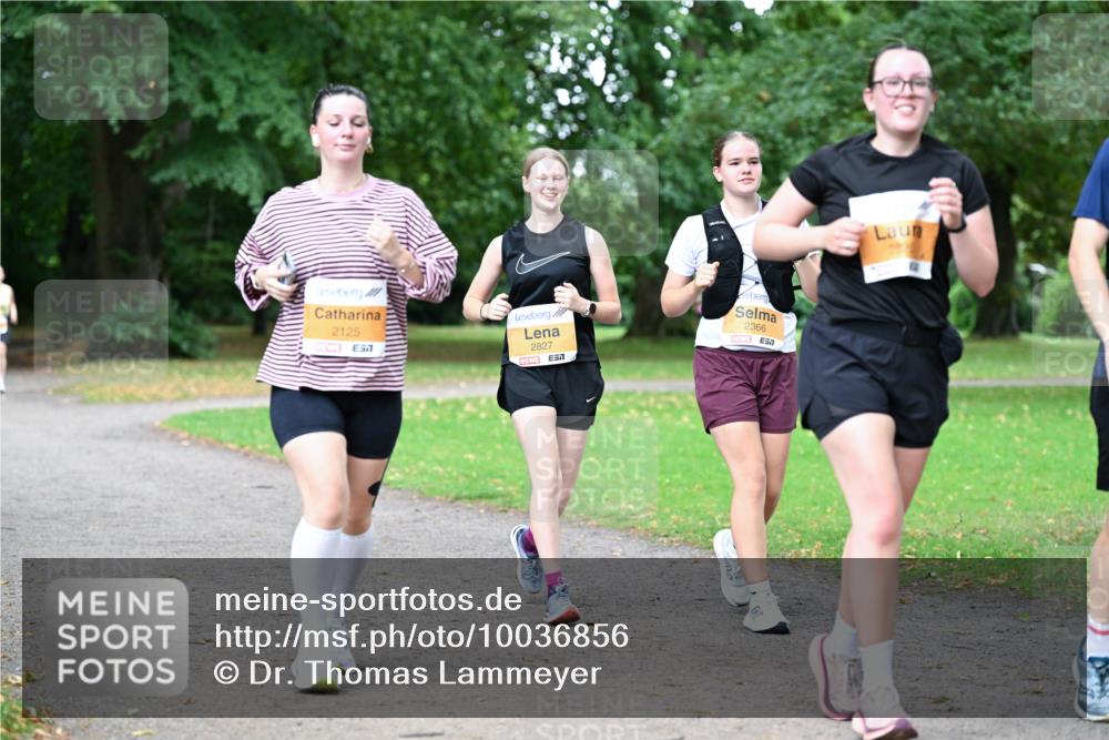 30.08.2026 - Blankeneser Heldenlauf Dr. Thomas Lammeyer http://msf.ph/oto/10036856 30.08.2026 10:47:45 Laufen 2125, 2827, 57, 2366 meine-sportfotos.de