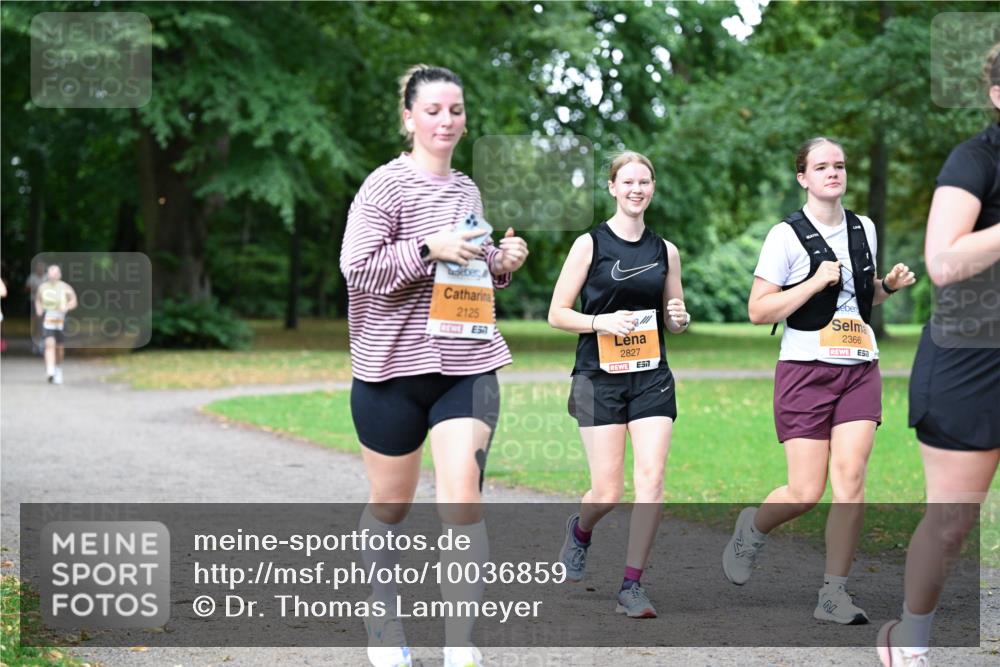 30.08.2026 - Blankeneser Heldenlauf Dr. Thomas Lammeyer http://msf.ph/oto/10036859 30.08.2026 10:47:45 Laufen 2125, 2827, 2366 meine-sportfotos.de