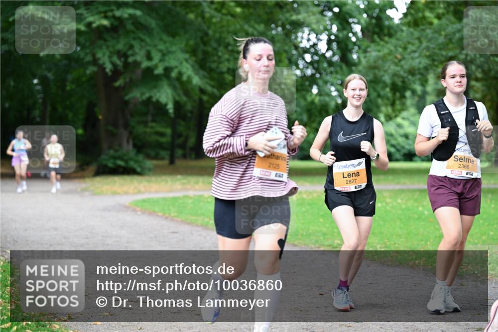 30.08.2026 - Blankeneser Heldenlauf Dr. Thomas Lammeyer http://msf.ph/oto/10036860 30.08.2026 10:47:45 Laufen 2125, 2827, 57, 2366 meine-sportfotos.de