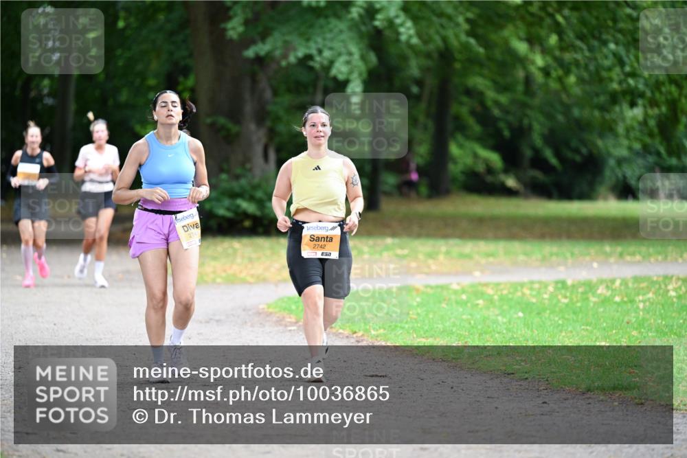 30.08.2026 - Blankeneser Heldenlauf Dr. Thomas Lammeyer http://msf.ph/oto/10036865 30.08.2026 10:47:53 Laufen 2747, 2742 meine-sportfotos.de