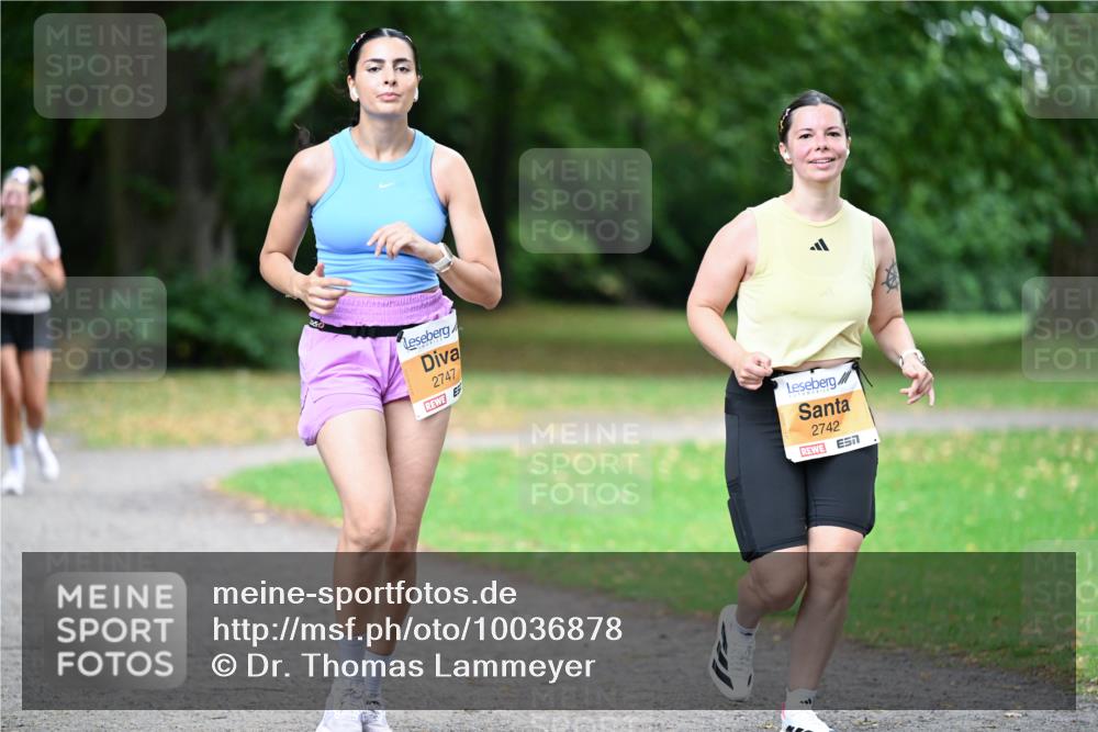 30.08.2026 - Blankeneser Heldenlauf Dr. Thomas Lammeyer http://msf.ph/oto/10036878 30.08.2026 10:47:55 Laufen 2747, 2742 meine-sportfotos.de