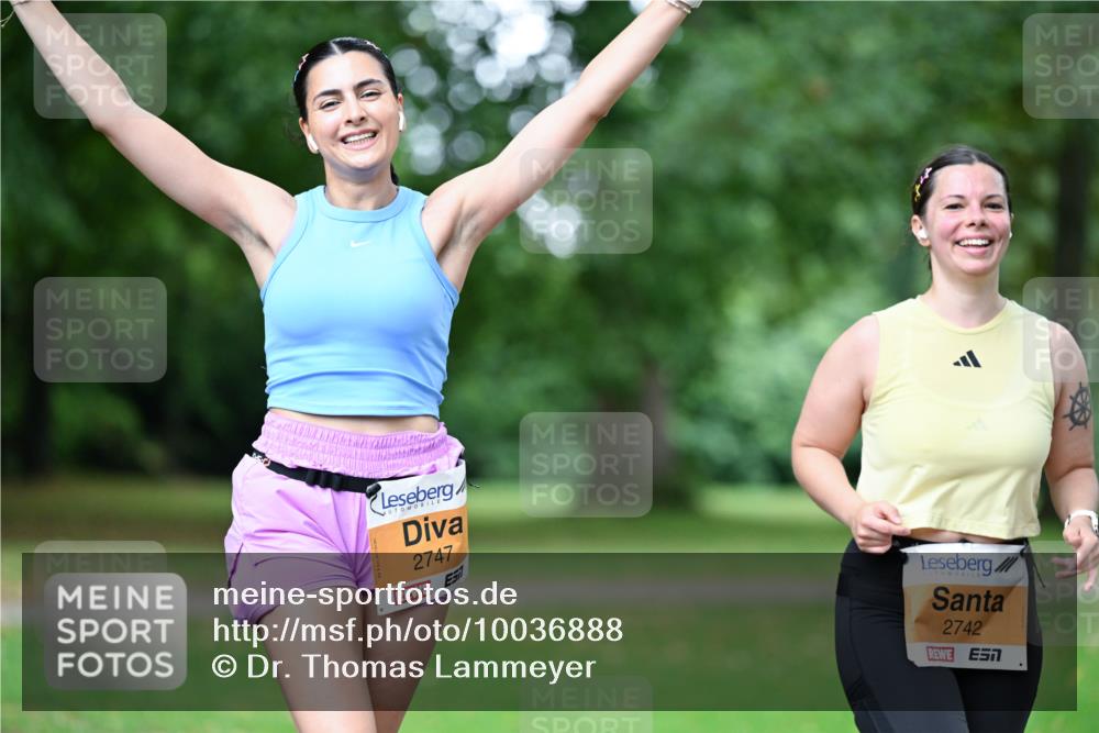 30.08.2026 - Blankeneser Heldenlauf Dr. Thomas Lammeyer http://msf.ph/oto/10036888 30.08.2026 10:47:57 Laufen 2747, 2742 meine-sportfotos.de