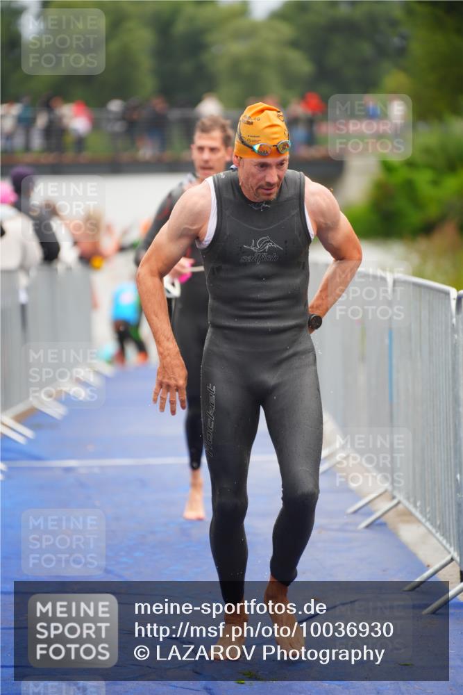30.08.2026 - Elbe Triathlon Hamburg LAZAROV Photography http://msf.ph/oto/10036930 30.08.2026 09:11:00 Schwimmen 577, 651, 678, 700, 704, 715, 725, 752, 769, 779 meine-sportfotos.de