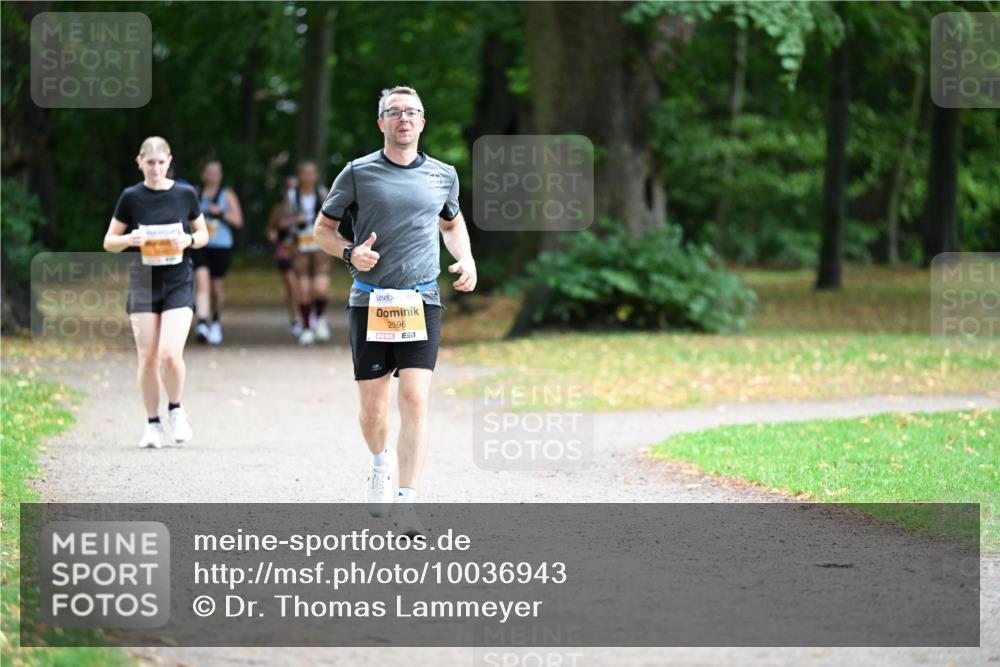 30.08.2026 - Blankeneser Heldenlauf Dr. Thomas Lammeyer http://msf.ph/oto/10036943 30.08.2026 10:48:46 Laufen 2596 meine-sportfotos.de