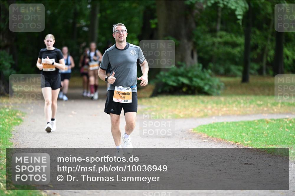 30.08.2026 - Blankeneser Heldenlauf Dr. Thomas Lammeyer http://msf.ph/oto/10036949 30.08.2026 10:48:47 Laufen 2596 meine-sportfotos.de