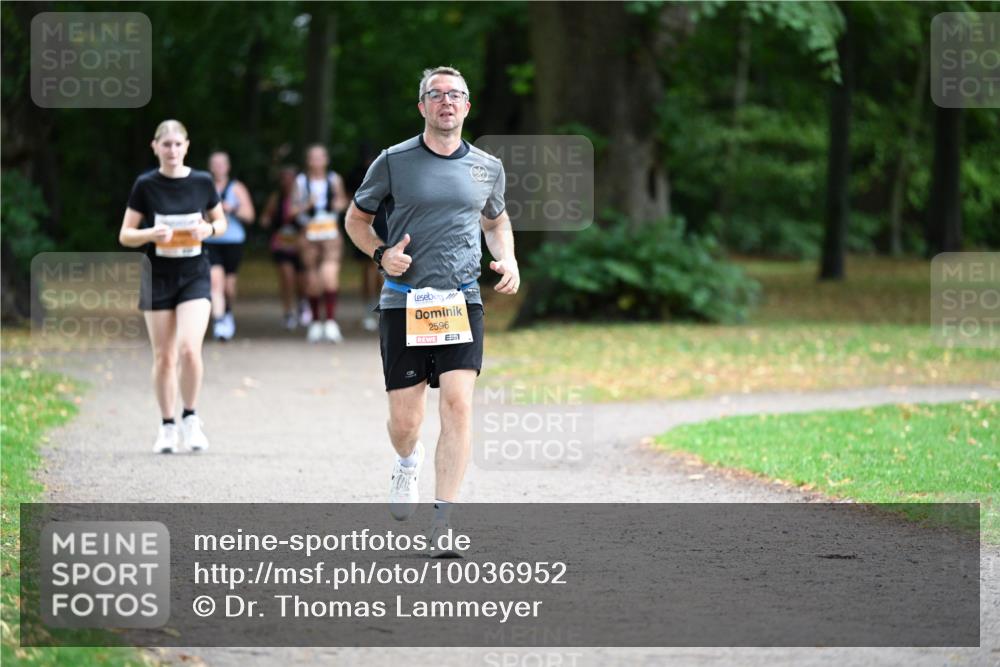 30.08.2026 - Blankeneser Heldenlauf Dr. Thomas Lammeyer http://msf.ph/oto/10036952 30.08.2026 10:48:47 Laufen 2596 meine-sportfotos.de