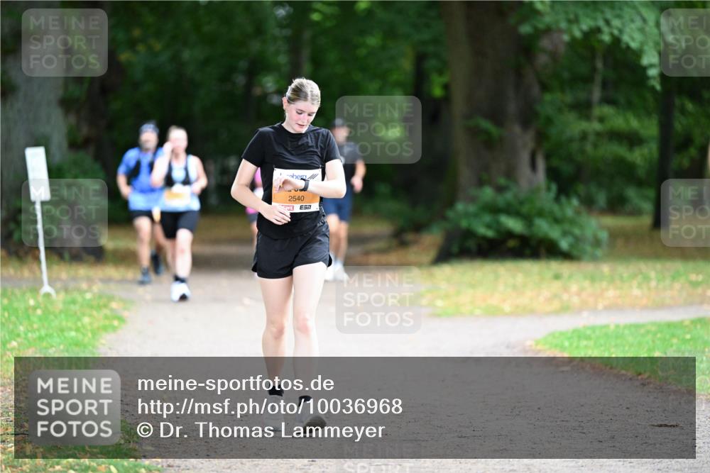 30.08.2026 - Blankeneser Heldenlauf Dr. Thomas Lammeyer http://msf.ph/oto/10036968 30.08.2026 10:48:51 Laufen 2540 meine-sportfotos.de