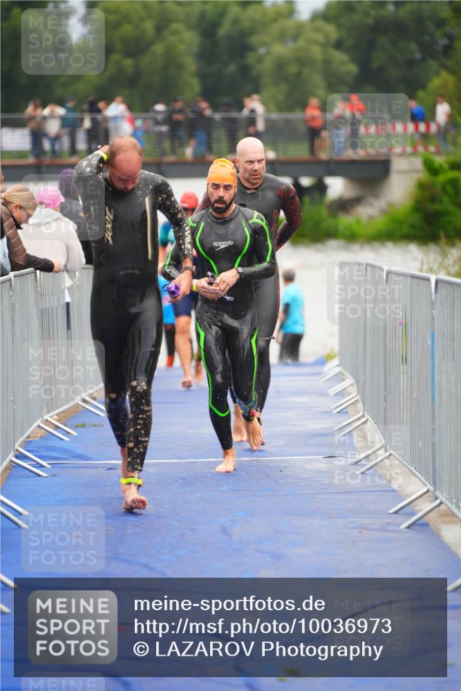 30.08.2026 - Elbe Triathlon Hamburg LAZAROV Photography http://msf.ph/oto/10036973 30.08.2026 09:11:07 Schwimmen 577, 651, 671, 678, 700, 714, 715, 747, 779 meine-sportfotos.de