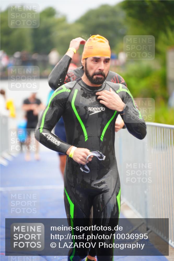 30.08.2026 - Elbe Triathlon Hamburg LAZAROV Photography http://msf.ph/oto/10036995 30.08.2026 09:11:11 Schwimmen 577, 629, 651, 671, 700, 709, 714, 715, 747, 779 meine-sportfotos.de