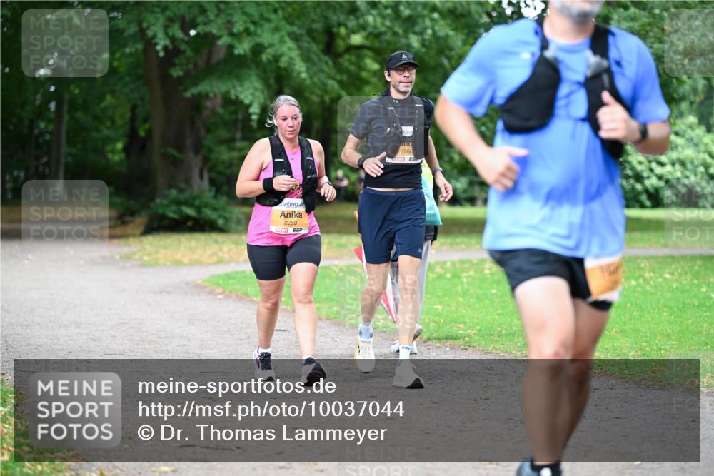 30.08.2026 - Blankeneser Heldenlauf Dr. Thomas Lammeyer http://msf.ph/oto/10037044 30.08.2026 10:49:05 Laufen 2259, 2260 meine-sportfotos.de