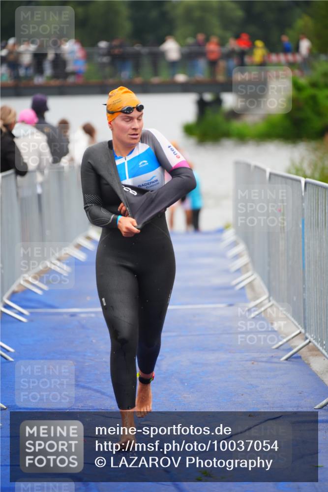 30.08.2026 - Elbe Triathlon Hamburg LAZAROV Photography http://msf.ph/oto/10037054 30.08.2026 09:11:34 Schwimmen 869 meine-sportfotos.de
