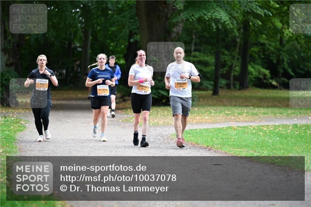 30.08.2026 - Blankeneser Heldenlauf Dr. Thomas Lammeyer http://msf.ph/oto/10037078 30.08.2026 10:49:38 Laufen 2736, 2700, 2002, 2001 meine-sportfotos.de