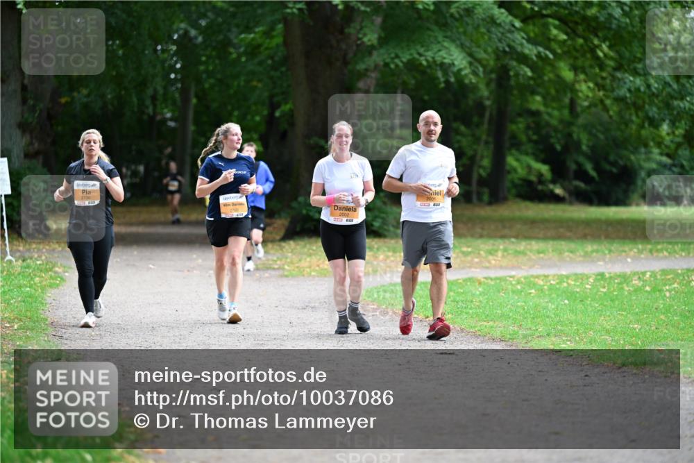 30.08.2026 - Blankeneser Heldenlauf Dr. Thomas Lammeyer http://msf.ph/oto/10037086 30.08.2026 10:49:40 Laufen 2736, 2700, 2002, 2001 meine-sportfotos.de