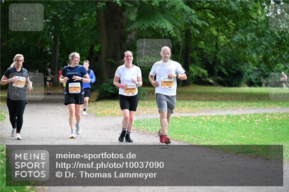 30.08.2026 - Blankeneser Heldenlauf Dr. Thomas Lammeyer http://msf.ph/oto/10037090 30.08.2026 10:49:40 Laufen 2736, 2700, 2002, 2001 meine-sportfotos.de