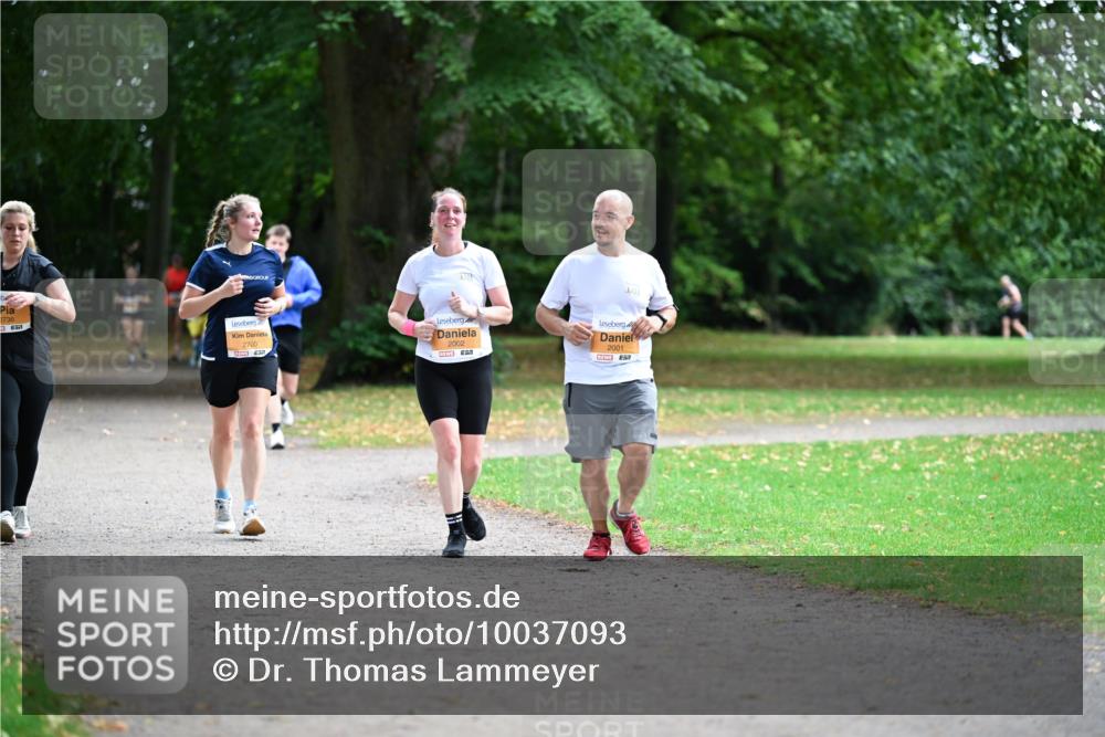 30.08.2026 - Blankeneser Heldenlauf Dr. Thomas Lammeyer http://msf.ph/oto/10037093 30.08.2026 10:49:40 Laufen 2736, 2700, 2002, 2001 meine-sportfotos.de