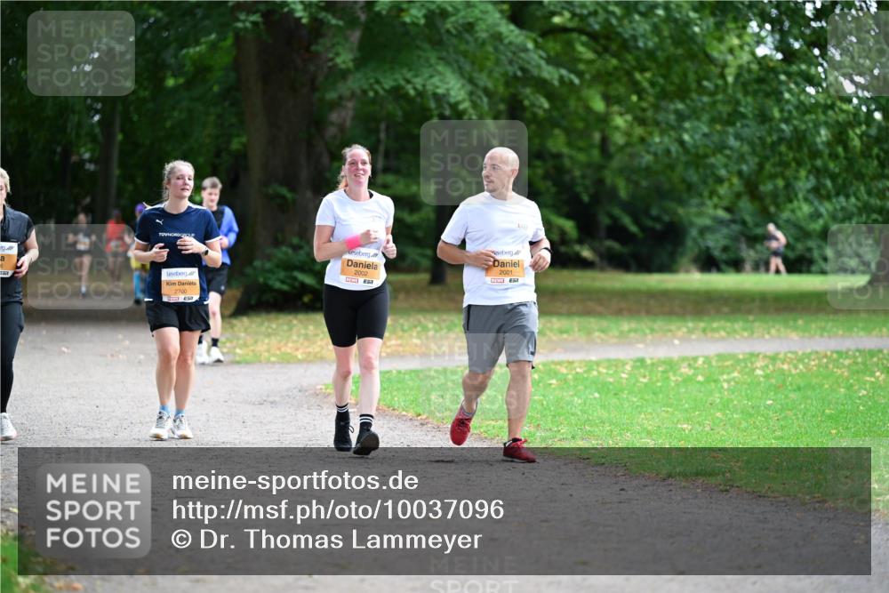 30.08.2026 - Blankeneser Heldenlauf Dr. Thomas Lammeyer http://msf.ph/oto/10037096 30.08.2026 10:49:41 Laufen 10, 2700, 2002, 2001 meine-sportfotos.de