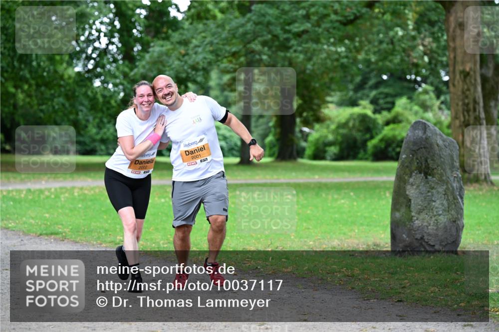 30.08.2026 - Blankeneser Heldenlauf Dr. Thomas Lammeyer http://msf.ph/oto/10037117 30.08.2026 10:49:45 Laufen 2002, 2001 meine-sportfotos.de