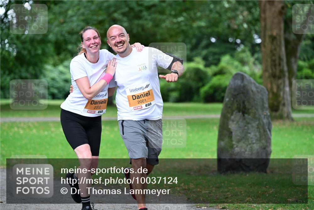 30.08.2026 - Blankeneser Heldenlauf Dr. Thomas Lammeyer http://msf.ph/oto/10037124 30.08.2026 10:49:45 Laufen 2002, 2001 meine-sportfotos.de