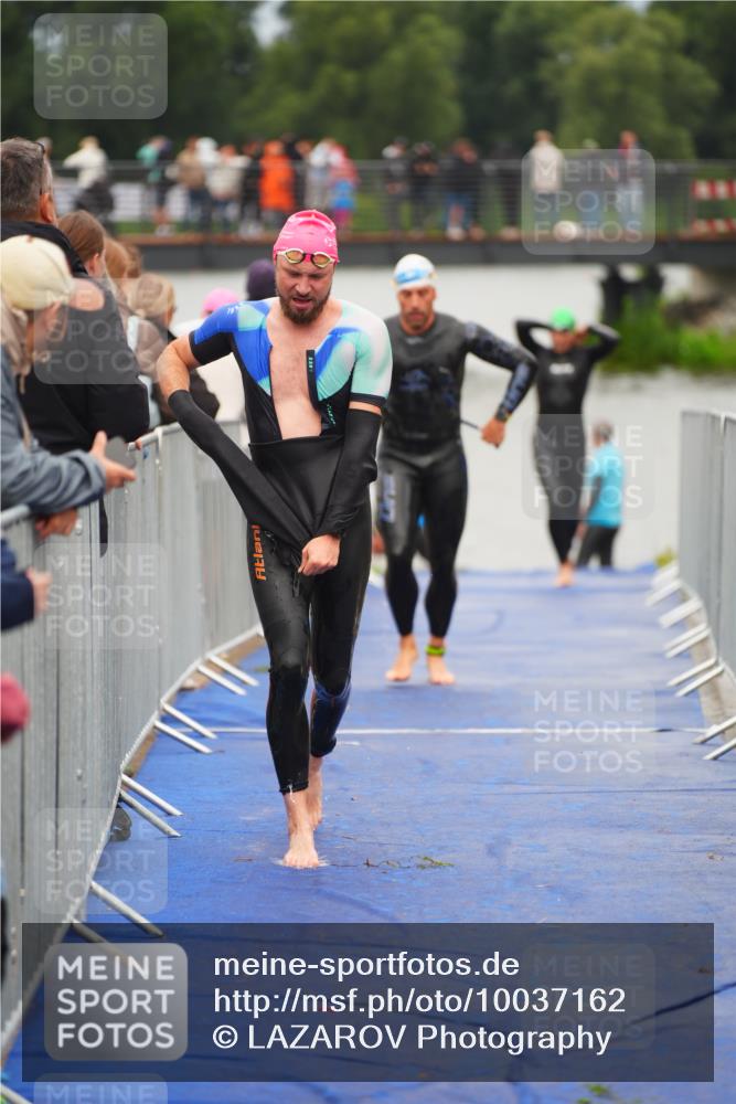 30.08.2026 - Elbe Triathlon Hamburg LAZAROV Photography http://msf.ph/oto/10037162 30.08.2026 09:12:14 Schwimmen 587, 602, 648, 650, 658, 664, 666, 716, 788 meine-sportfotos.de